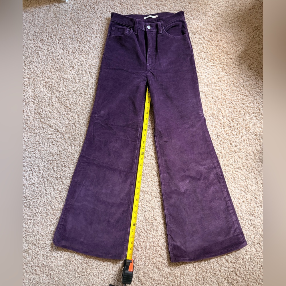 Levi’s Ribcage Bell Bottom Pants
